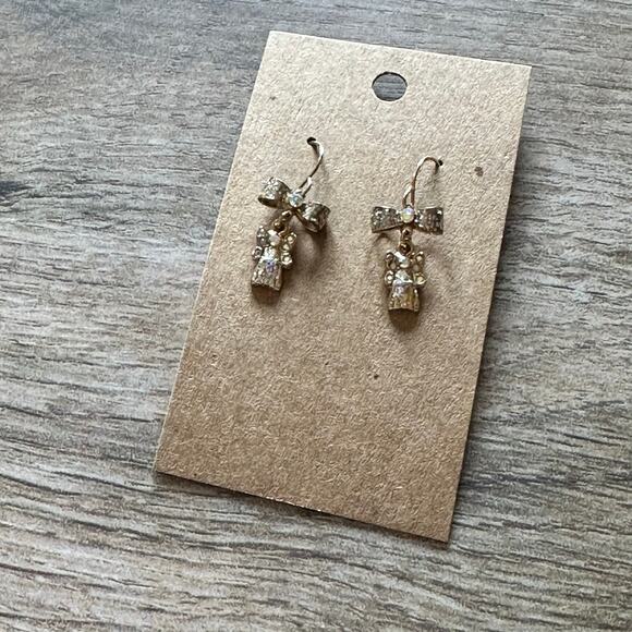 BOGO FREE AB ANEL BOW EARRINGS - Picture 4 of 4